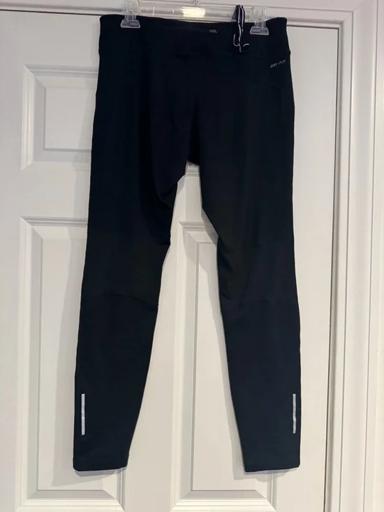 Nike Black Leggings with Small White Swoosh - Picture 2 of 8